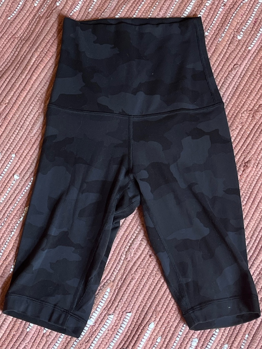 LULULEMON High-Waist Black Camo Biker Shorts